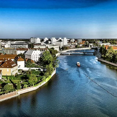 Idylla Apartamenty W Sercu Wroclawia Na Ostrowie Tumskim Exterior photo
